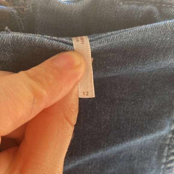 Free People mini jean skirt with zip back - Picture 2 of 3